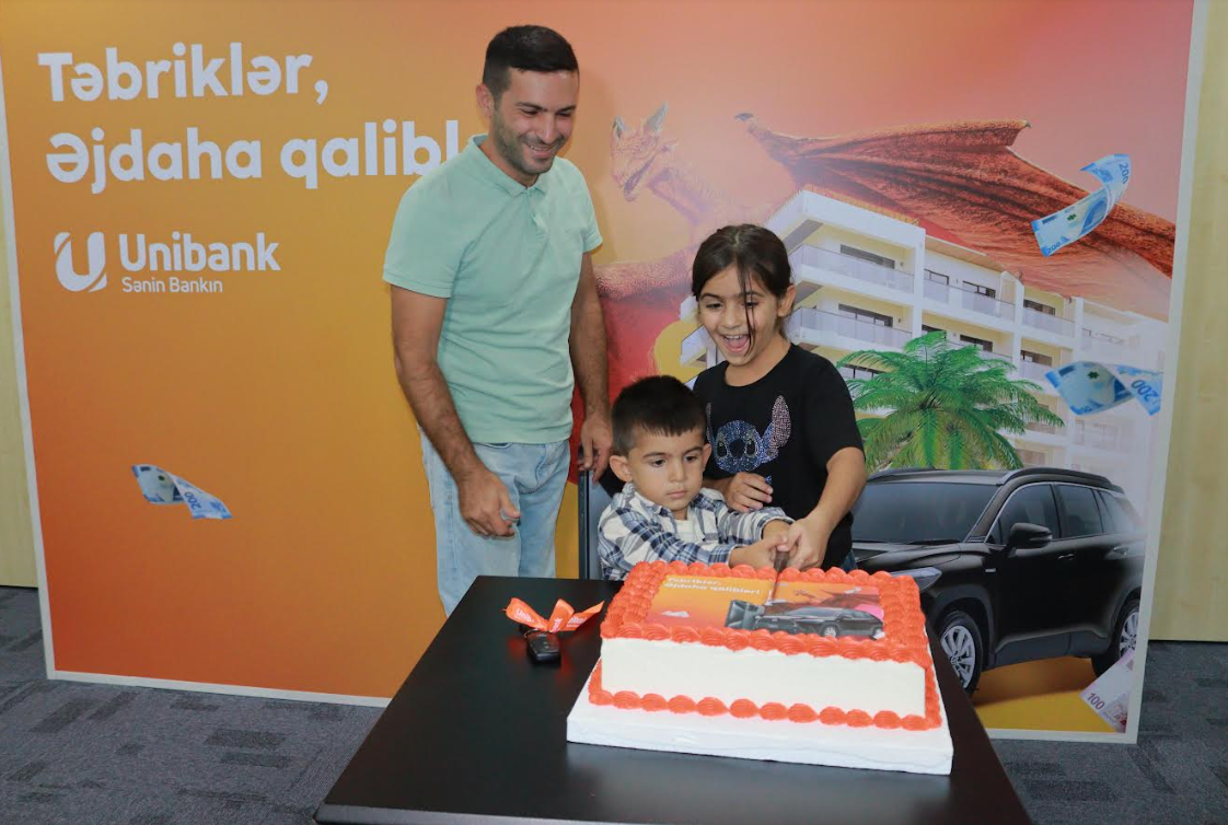 "Unibank"ın "Əjdaha" lotereyasının yeni qaliblərinə hədiyyələr təqdim olunub - FOTO